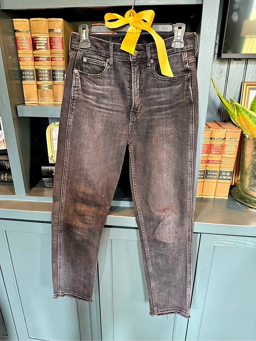Gap 2714 Regular Straight Leg Jeans Waist 27